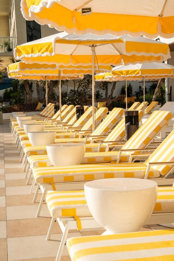 Newport Beachside Hotel & Resort Sunny Isles Beach Exterior photo