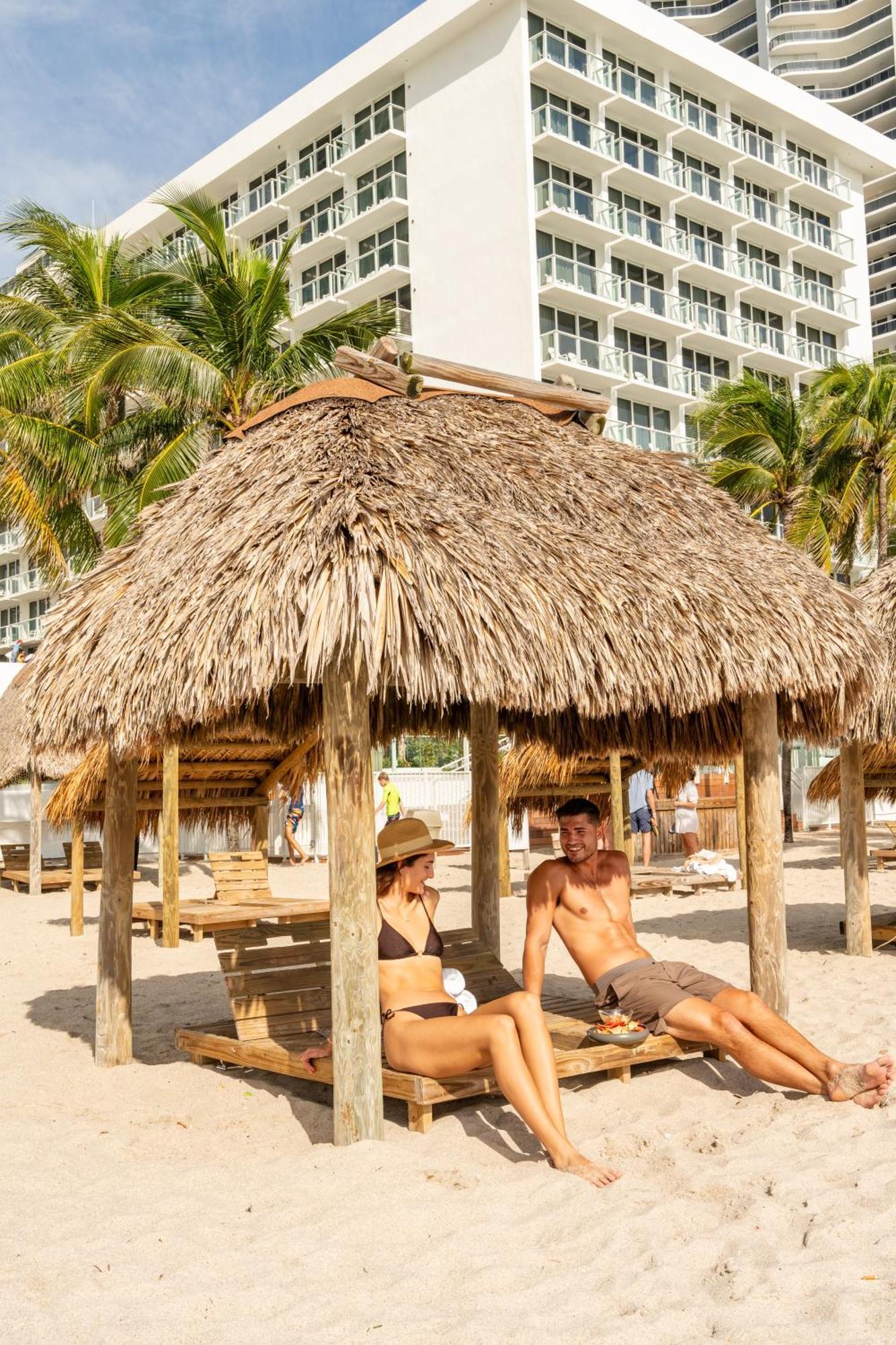 Newport Beachside Hotel & Resort Sunny Isles Beach Exterior photo